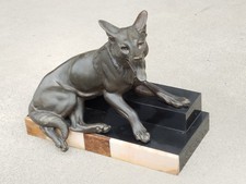 Sculpture chien art déco marbre régule signé L. CARVIN dog