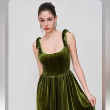 Cider VELVET SCOOP NECKLINE SOLID KNOTTED MIDI DRESS CC9-3 M