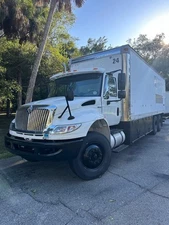 2009 International 4400 Durastar 6X4 Diesel Van Truck Only 47,000 Miles