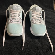 Nike LeBron Witness 8 VIII Easter Glacier Blue FB2239-401 Men's Size 9.5 Mint