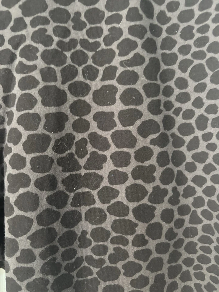 Leggings Soft Surroundings Have To Have Animal Print para mujer talla Lg negro gris Foto 2 de 4