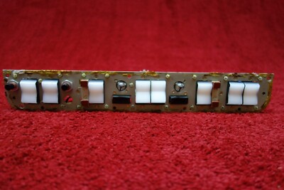 Hawker Siddeley HS-125-700A Switch Panel PN 25-7NF31-501G