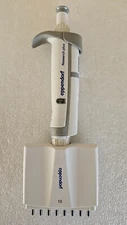 Eppendorf Research Plus 8-MultiChannel Pipette 10-0.5 uL: Calibrated New Seal