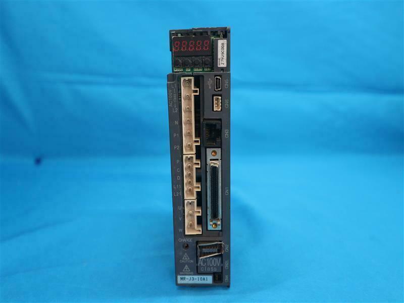 Mitsubishi MR-J3-10A1 MRJ310A1 AC Servo Driver 100W w/o