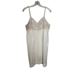 Lorraine 100 Nylon Slip   Size 38   Champagne/Taupe