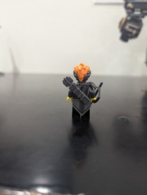 The LEGO Ninjago Movie: Quake Mech (70632) (Missing one fig and three weapons)