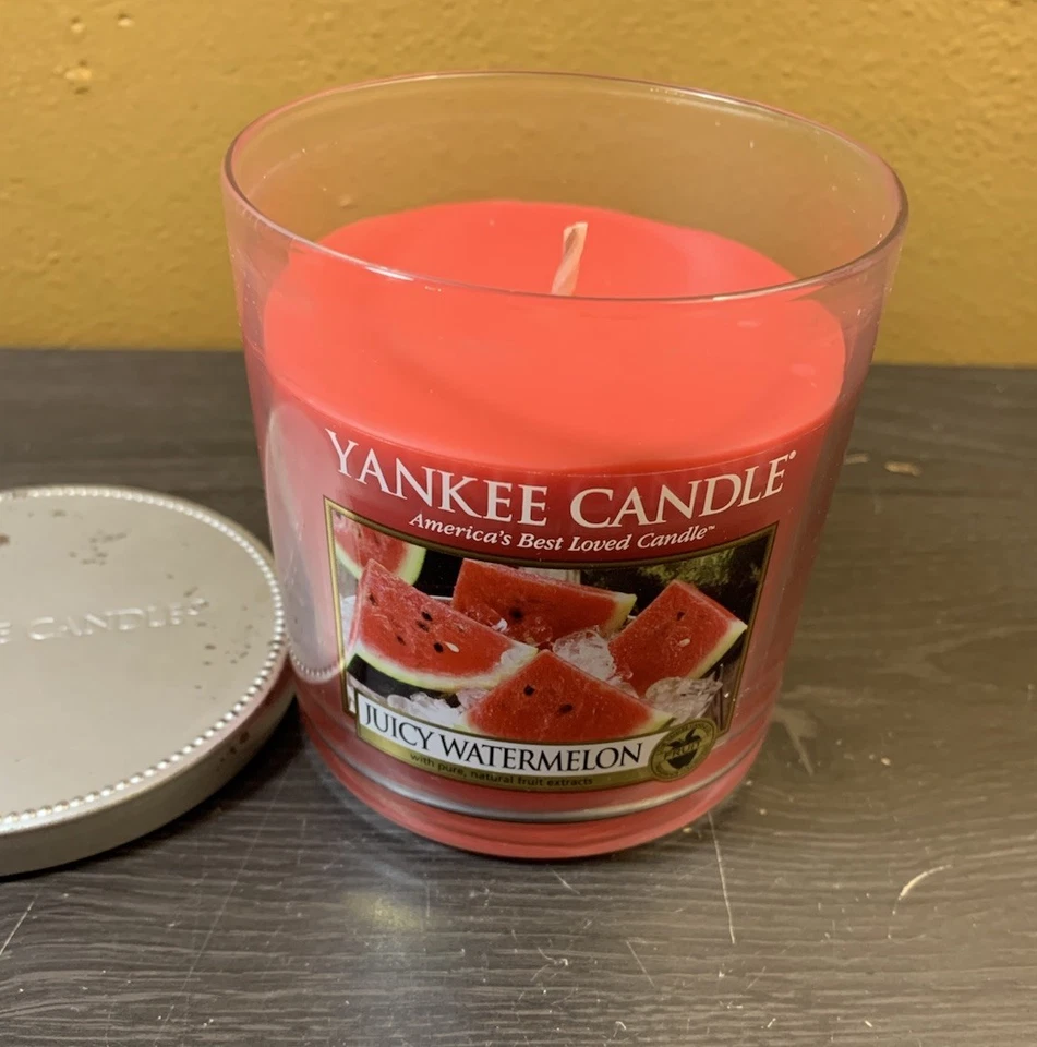 Yankee Candle Juicy Watermelon Tumbler Single Wick 7oz *Rare Label* - Image 3 of 4