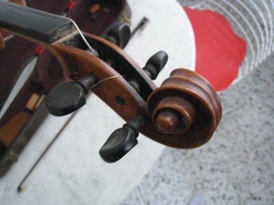 Vintage E.R. Pfretzschner Violin - 1950's Germany w. Bow and Case