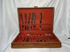 Vintage Holmes & Edwards 1923 Century Pattern Super Plate Inlaid Silver Set Box