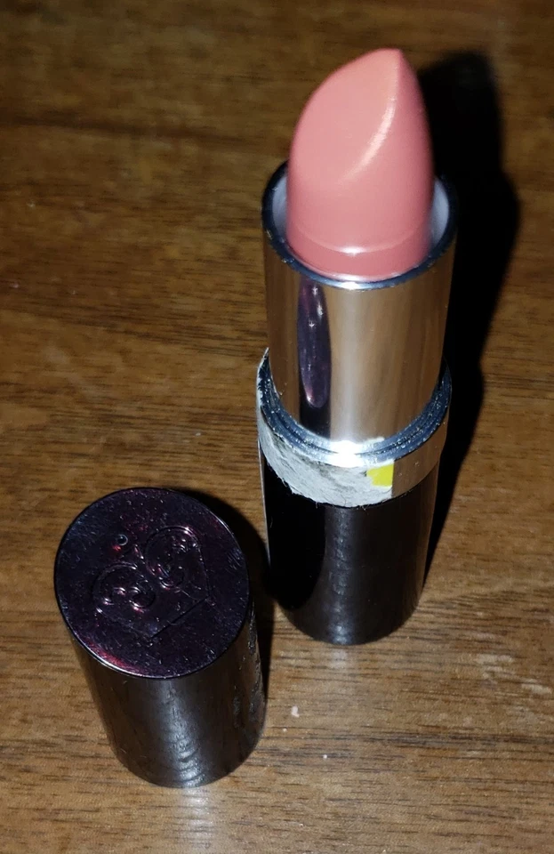 LOT OF 11 ASSORTED MAKE UP-GARNIER,NYC, MAYBELLINE, RIMMEL, L'OREAL & REVLON - Image 4 of 4