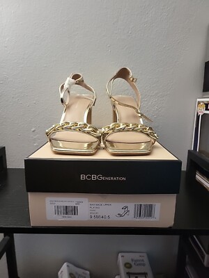 NIB BCBGeneration Women's Gold Finda Sandals Size 9.5