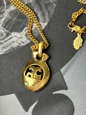 Courreges logo pendant vintage in gold