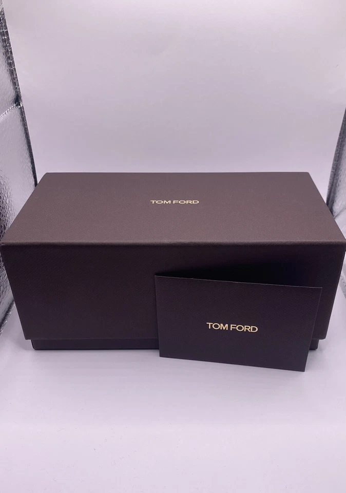 Tom Ford Astuccio 柔软 10 Donna 太阳镜女式未开封全新 — 第 2/2 张图片