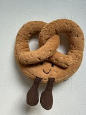 Jellycat Amuseable Pretzel Plush Salty Snack London Soft Toy Shelf Sitter Smile
