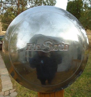 1946-1952 De Soto Dog Dish Chrome 7 1/4'' Clip Ring 11'' Hub Cap