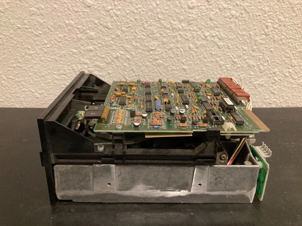 IBM 5.25" Floppy Disk Drive 180k/360K Full Height TANDON TM100 XT 1981 Vintage - Image 2 of 4