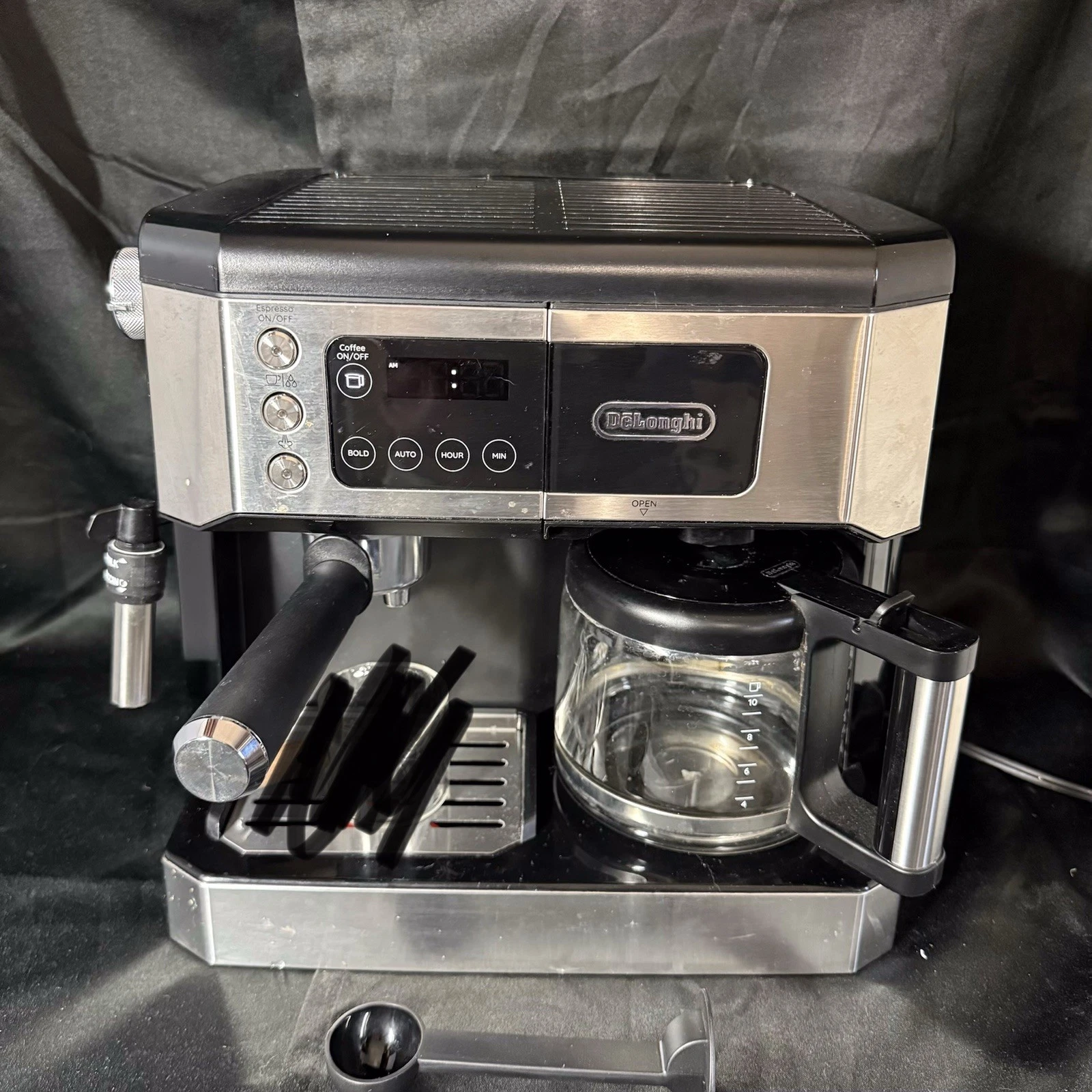 DELONGHI All-in-One Coffee and Espresso Maker Combo COM532M STAINLESS STEEL