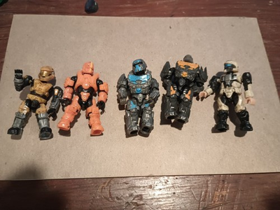 #ad Mega Construx bloks 5 loose figures spartan brute toy $18.00