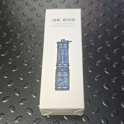 Olight i3E EOS LED Keychain Flashlight - LED Pocket Flashlight (Blue Porcelain)