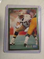 1993 Bowman Football Foil Willie Roaf RC #421 New Orleans Saints 