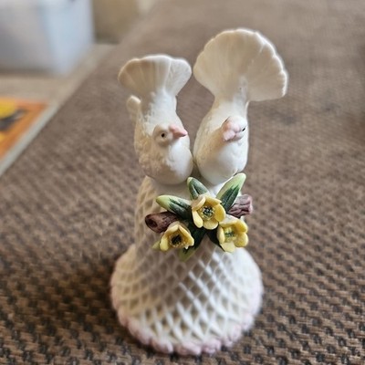 Lefton Porcelain Wedding Doves Bell with Flowers Hand Painted 4.75'' UCGG