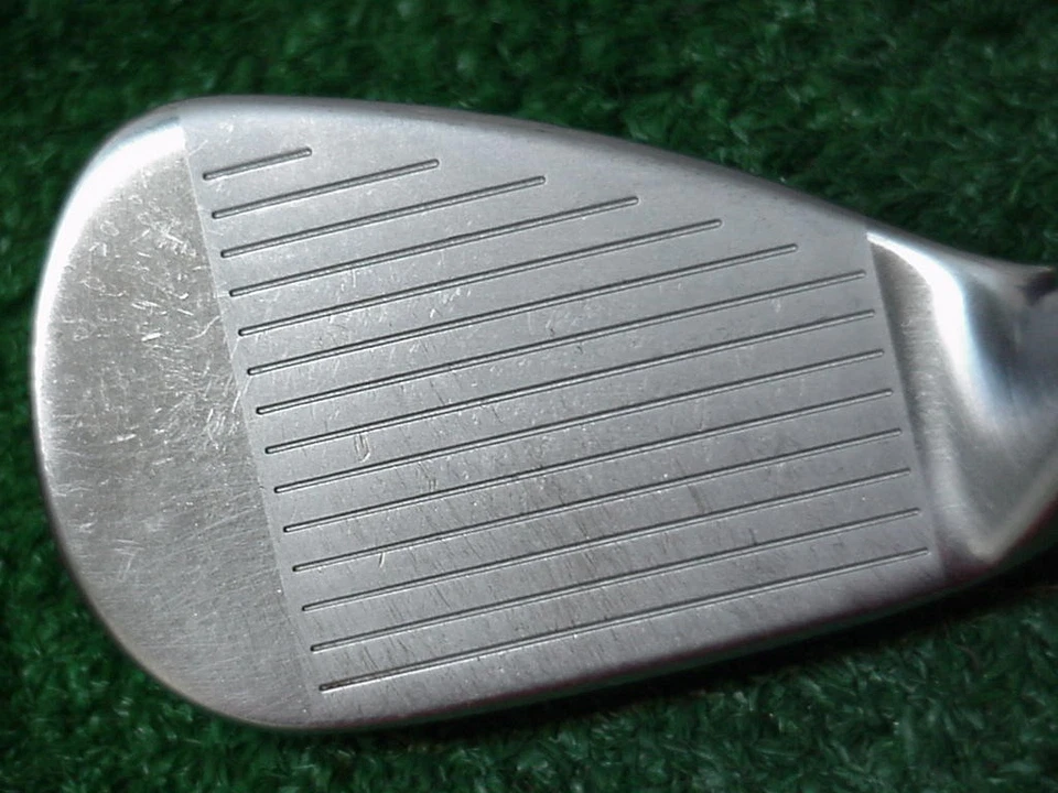 Nice 2021 Titleist T300 9 Iron Mitsubishi Tensei Graphite Regular Flex -1/2 Inch - Image 2 of 4