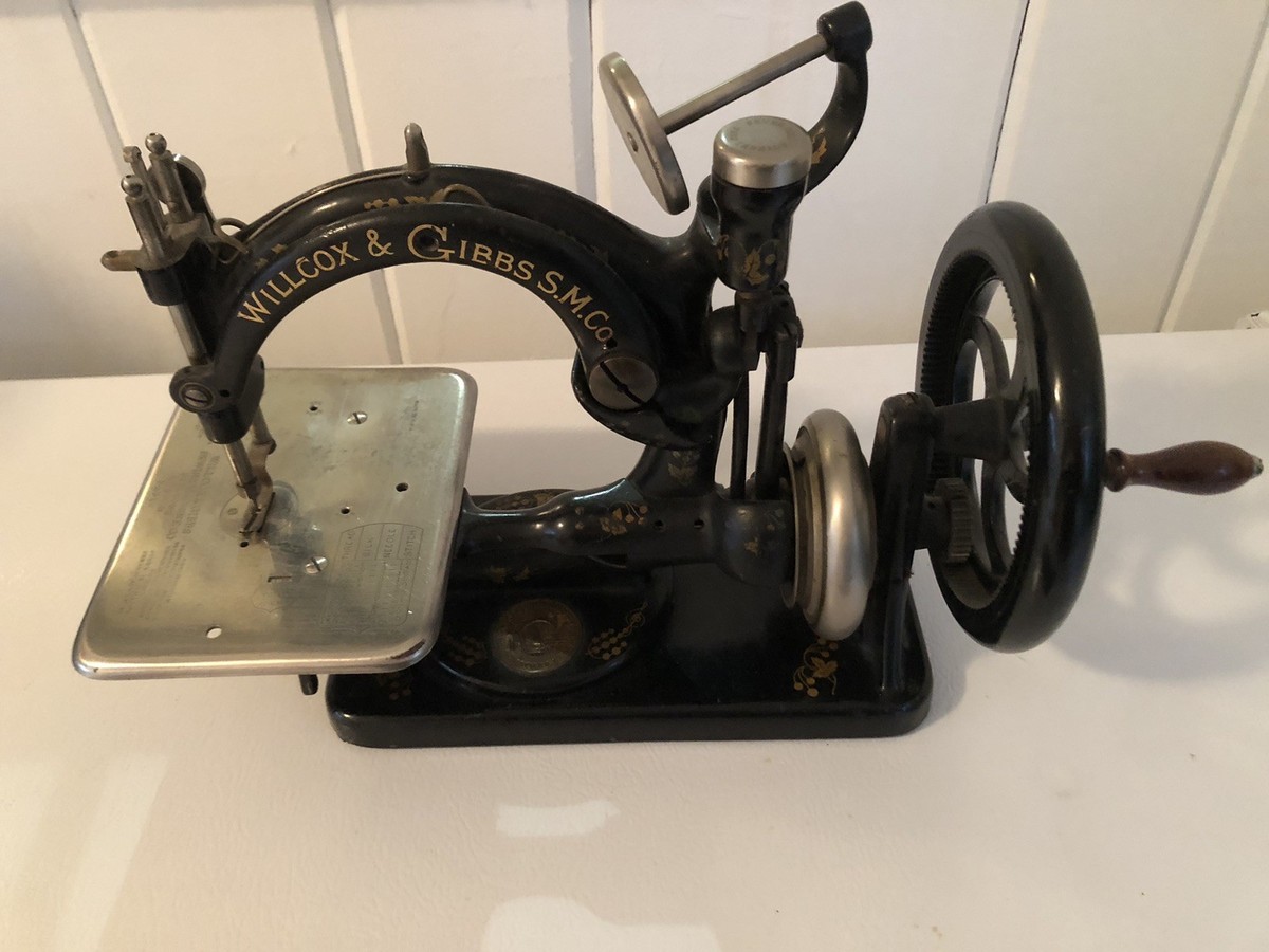 アンティーク雑貨 Antique Sewing Machine Wilcox & Gibbs Rare Willcox & Gibbs Antique Vintage All Original Hand Crank