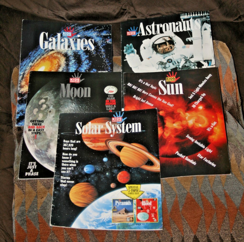 Kids Discover Mag - Lot of 5 - Sun-Moon-Galaxies-Astronaut-Solar System Sample