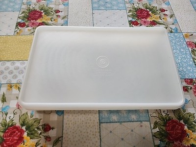 Vintage Tupperware #794-7 Lid 795-9 Snap Seal 11.5'' x 7.25'' X 2'' Great Condition