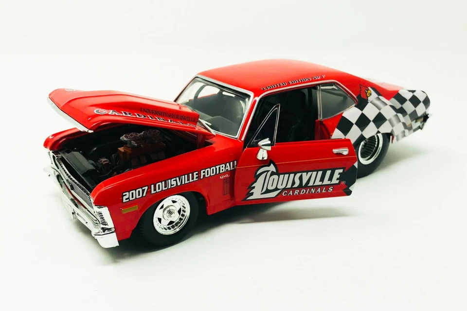 Louisville Cardinals 1970 Nova SS Diecast Limited Edition of 500 Football Series - Image 2 of 4