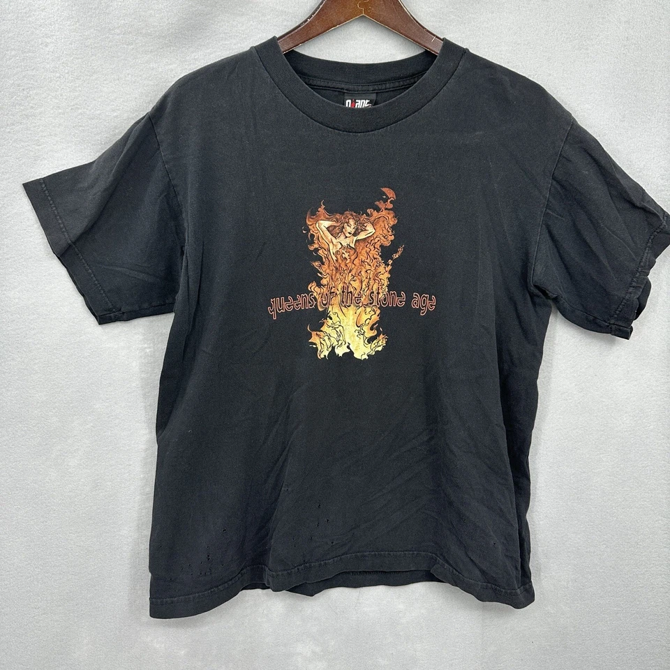 Camisa De Colección Queens Of The Stone Age Para Hombres Clasificado L 2000 R Firelady Josh Homme Gigante Foto 2 de 4