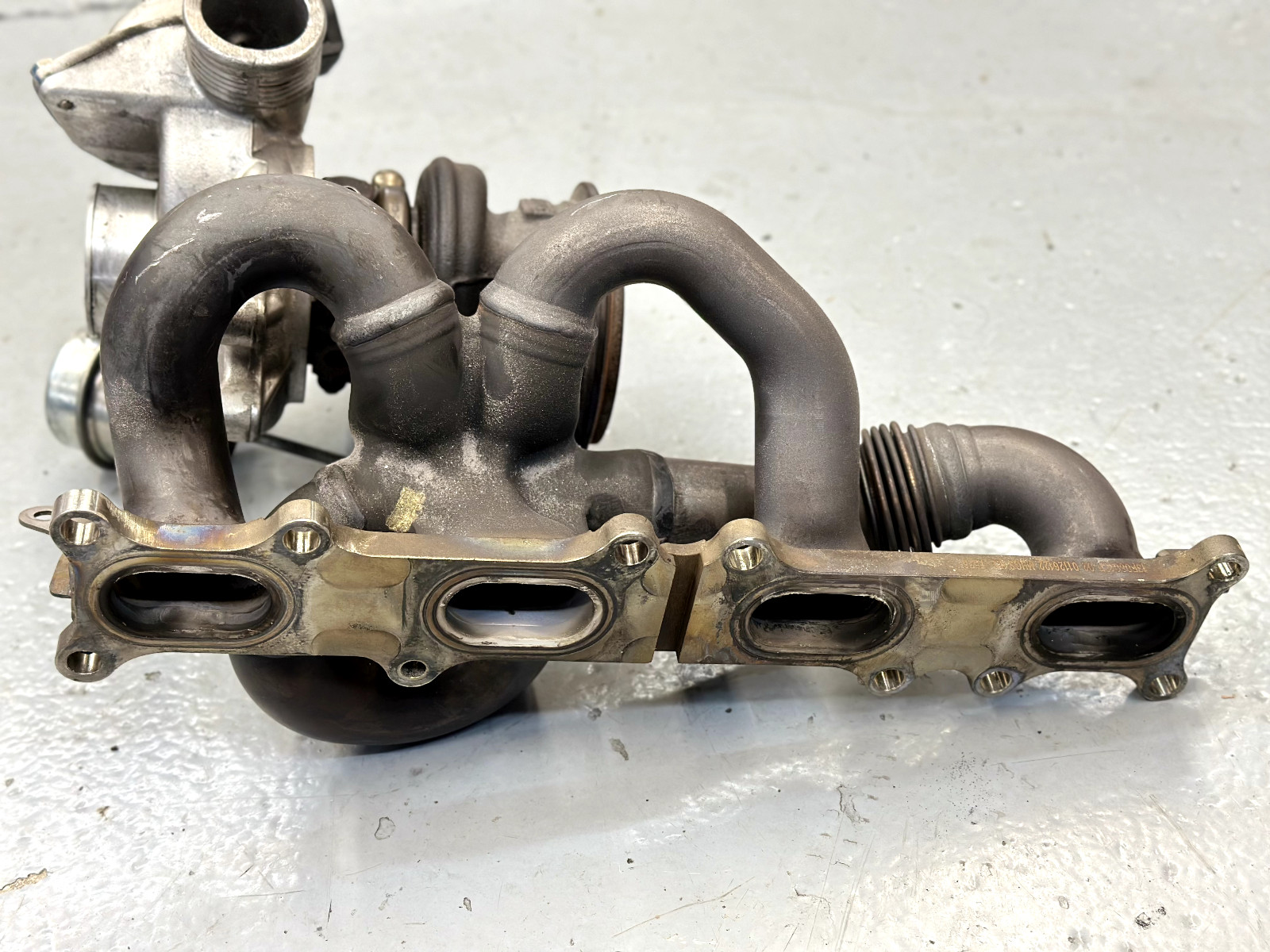 McLaren 570 GT4 turbochargers 13F0546CP 13F0545CP Left+Right OEM used