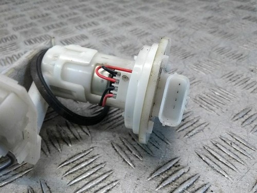 Honda NSC 110 VISION (2011>) Fuel Pump #24 - Picture 4 of 4