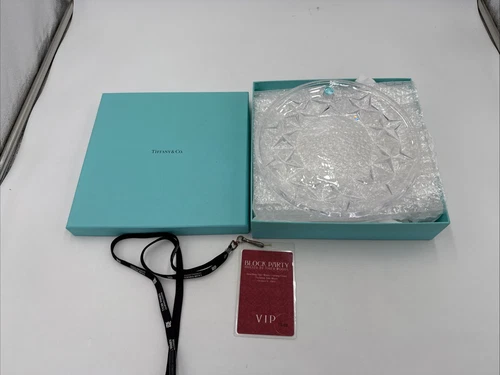 RARE Tiffany & Co Tiger Woods Learning Center Block Party 07' VIP Plate - product listing photo