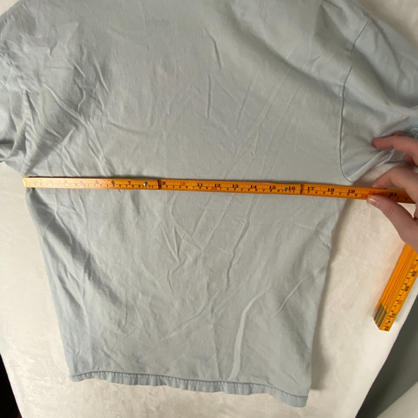 Atsuko T Shirt Mens Medium Gray Cotton The Promised Neverland Graphic Pullover