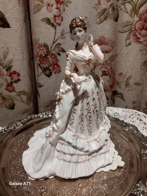 Royal Worcester Splendour At Court The Jewel In The Crown Figur Top