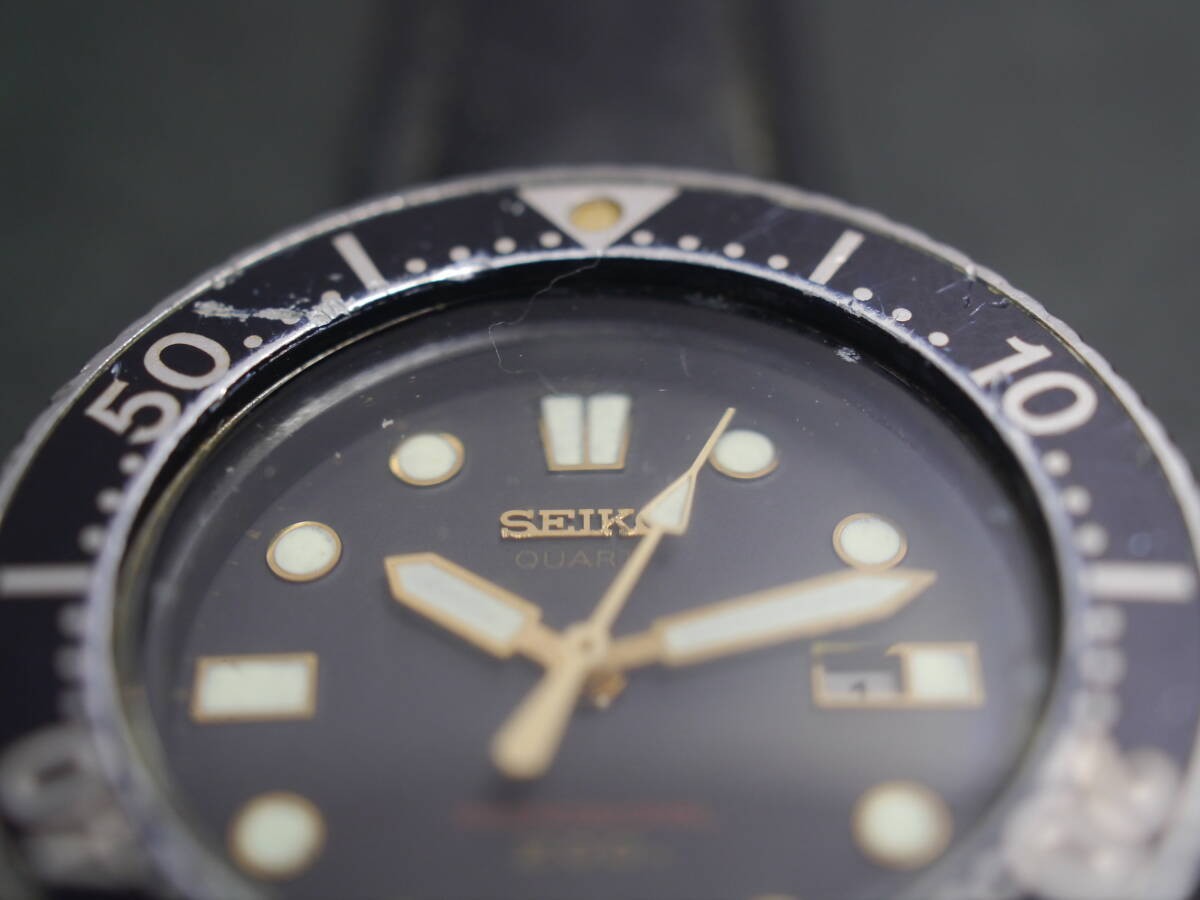 Vtg SEIKO Professional Diver 200m 2A22-0170 Quartz Day/Date