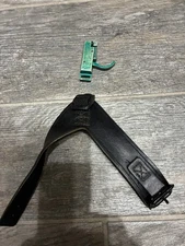 Fletcher 3d Release Need To Be Attached To Wrist Strap