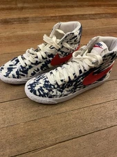 NIKE Mid 77 CZ7874-600 University Tie Dyed Sneakers Shoes Boy Sz 5.5 Youth 5 5.5