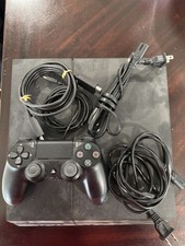 Sony PlayStation 4 W/ Controller