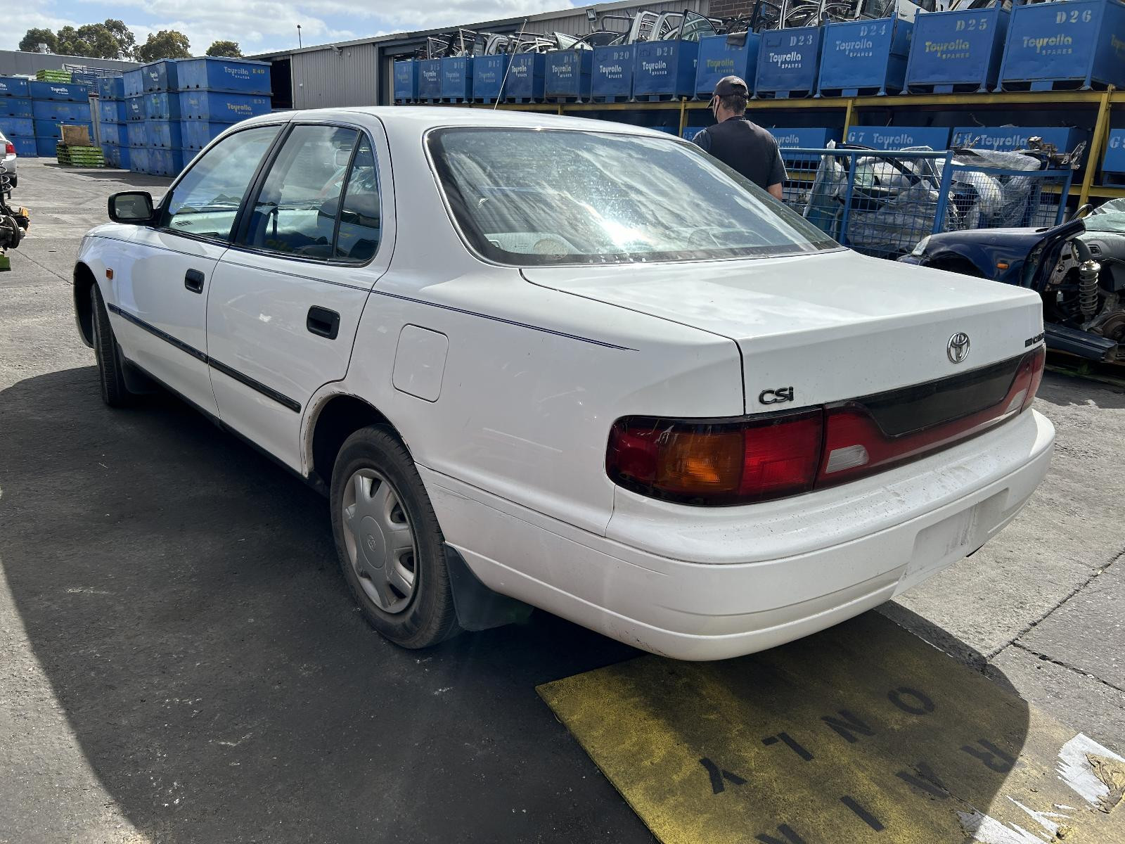 Toyota Camry Left Front Strut SXV10 03/1993-01/1996 - thumbnail 6