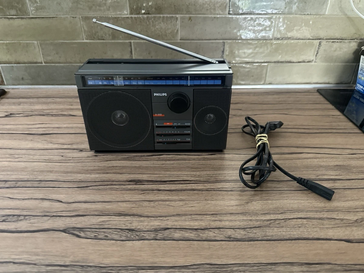 Ancien radio cassette PHILIPS modèle D7414 boombox noir