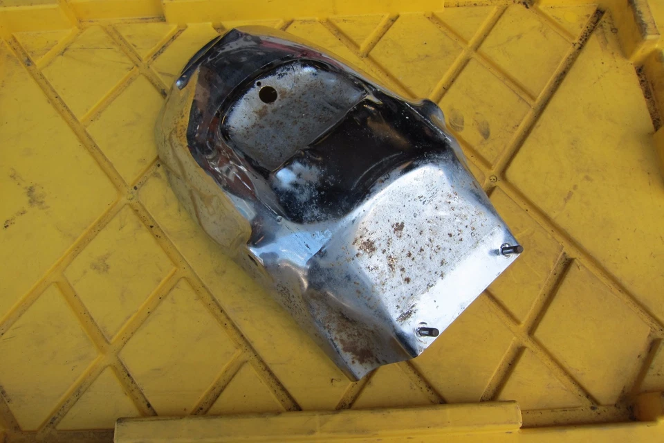 Honda VF750C 1982 V45 guardabarros trasero Magna Foto 4 de 4