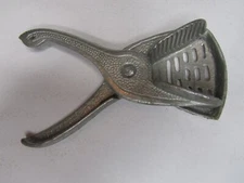 Vintage Aluminum Lime Lemon Squeezer Juicer 6" Slotted