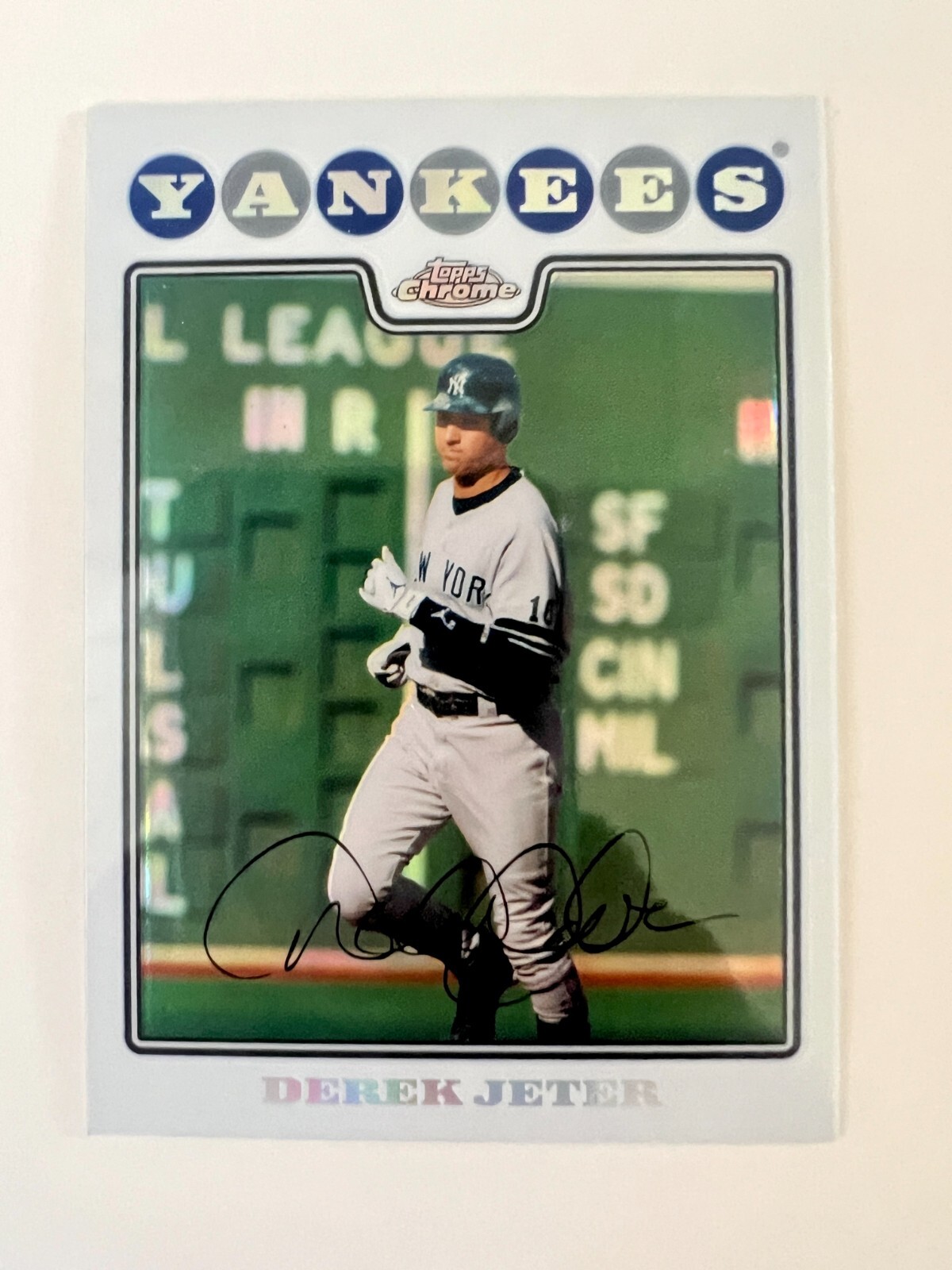 2008 Topps Chrome Derek Jeter Refractor #121 New York Yankees