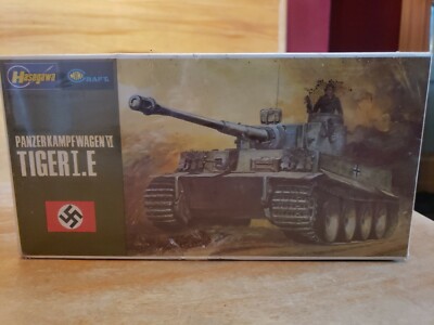 Vintage Hasegawa Panzerkampfwagen VI Tiger I.E Model Kit 1/72 #708 NEW SEALED 