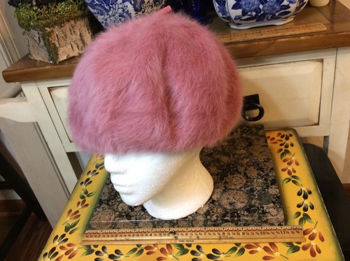 Vintage 60s Kangol Design Furgora Janie 