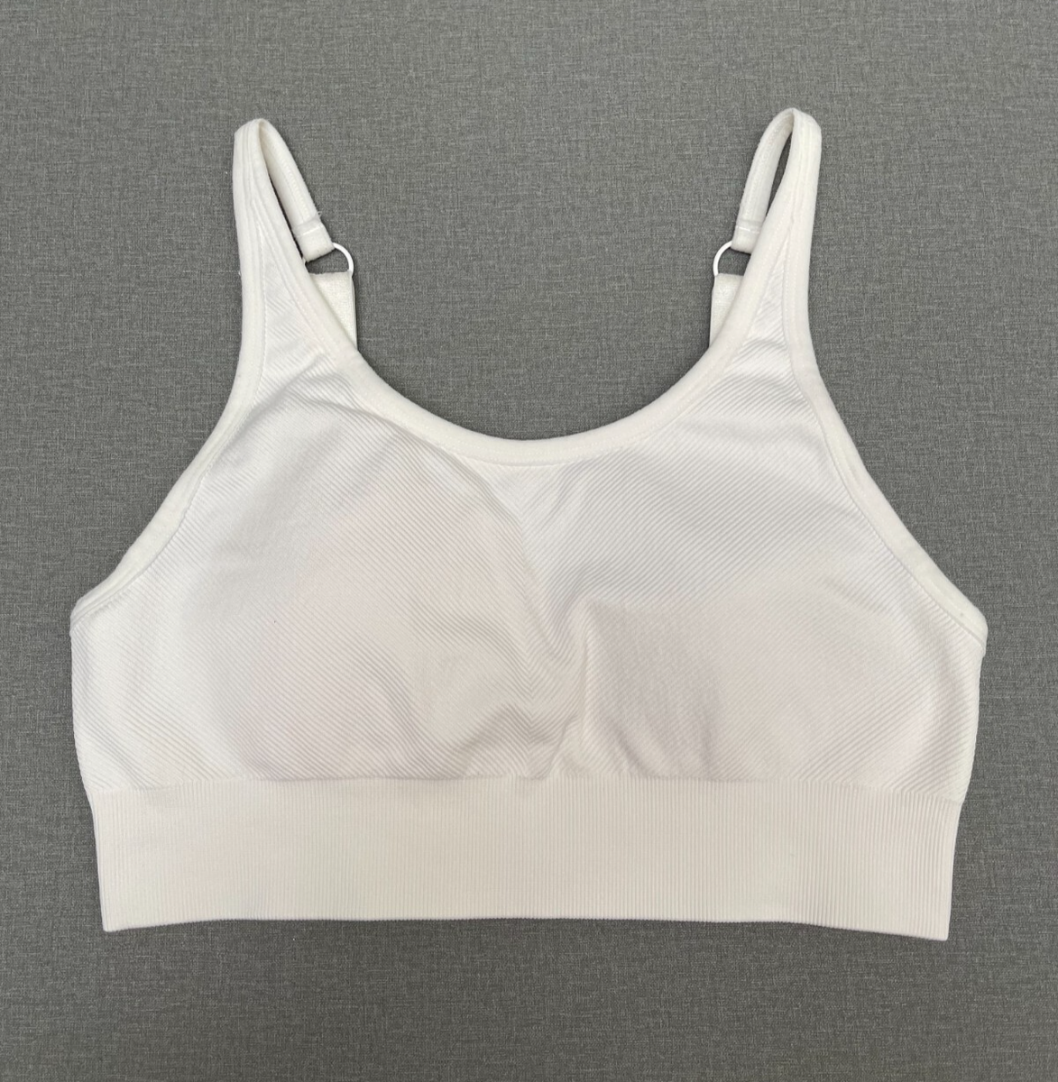 Pro-Fit Sportswear Ribbed Seamless Padded Sports Bra Size M White