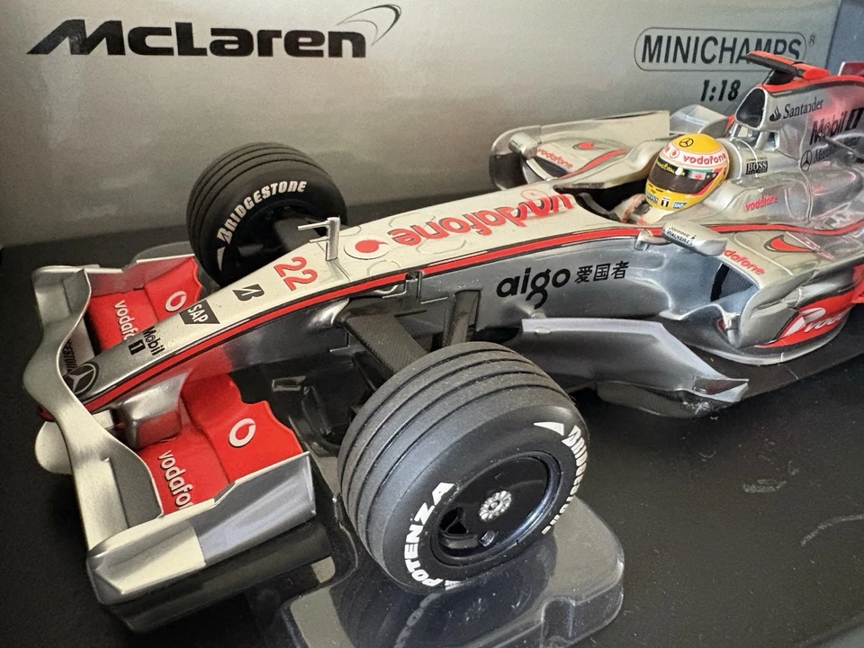 Minichamps 1/18 Lewis Hamilton 2008 McLaren MP4/23 *Read* - Image 2 of 4