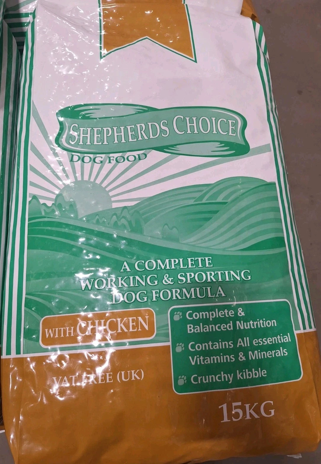 Shepherds Choice Working Dog Food 15kg Complete with Chicken Crunchy Kibble